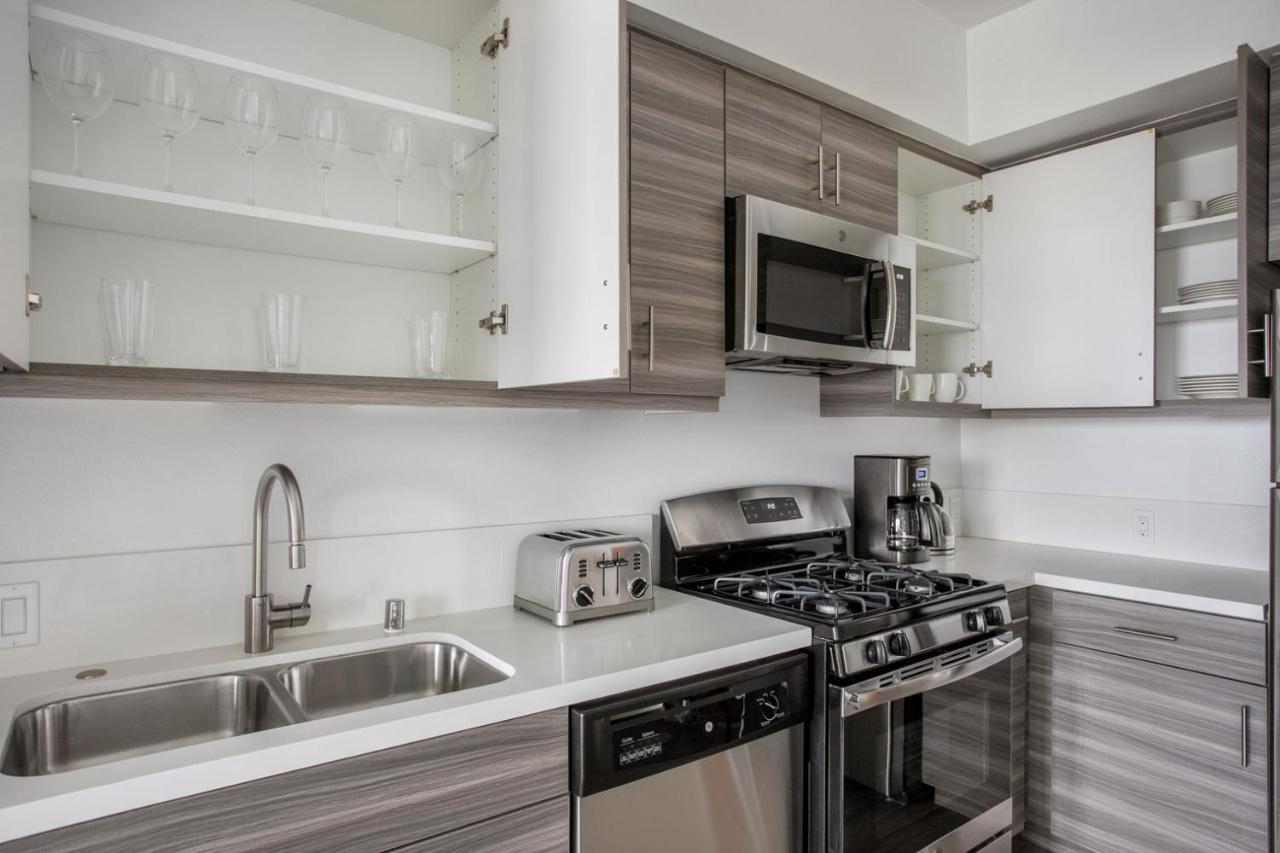 Apartment Brentwood 1br W Lounge Pool Gym Nr Ucla Lax-1060